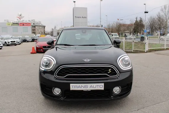 Mini Countryman SE ALL4 PLUG IN HYBRID *NAVI,LED,KAMERA* Image 2