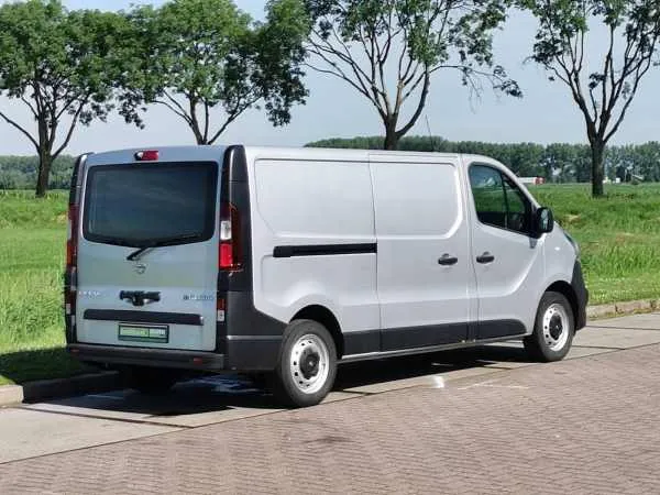 Opel Vivaro 1.6 CDTI L2H1 Airco Navi Image 3