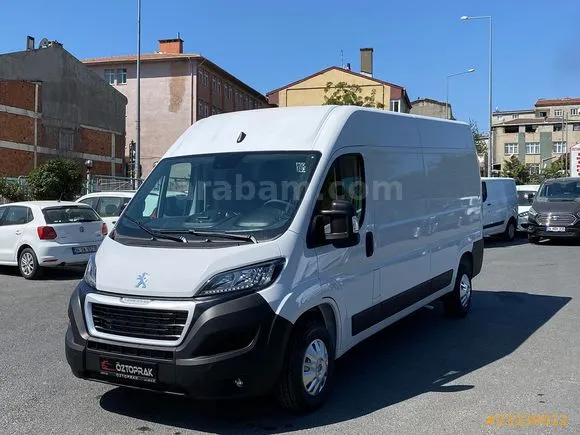 Peugeot Boxer 335 HDI Image 1